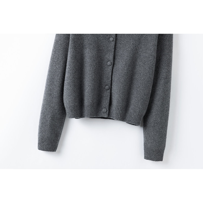 格外显肤白~亮片领口纯羊绒花朵刺绣针织开衫女短款毛衣外套,淘宝优惠券,粉丝福利购,淘宝优惠卷