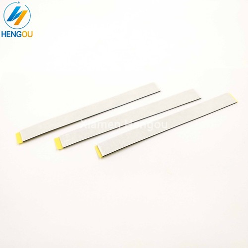 海德堡SM102 SM74 SM52墨斗三角板粘贴 挡墨板双面胶 91.008.044 - 图1