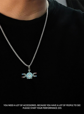 异性相吸!小磁怪个性钛钢吊坠