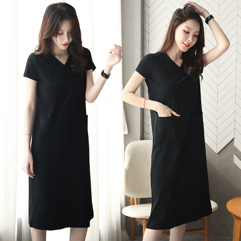 宽松v领女短袖秋装休闲黑色连衣裙 朝五吩连衣裙