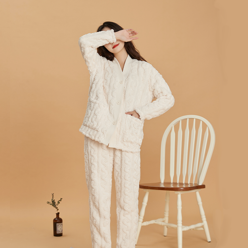 网易严选压花珊瑚绒居家服毛绒睡衣 网易严选睡衣/家居服套装