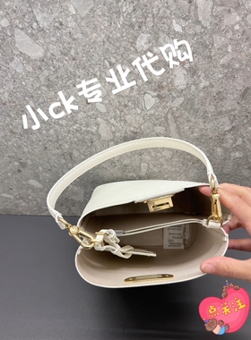 CHARLES&KEITH 新款小CK2-10782094大容量单肩斜挎腋下水桶包女包