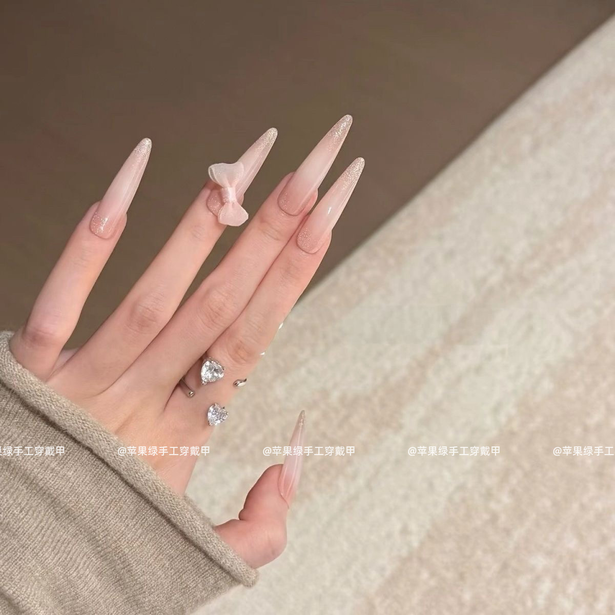 纯手工美甲穿戴甲粉樱雪媚娘在逃公主新款指甲贴显白可拆卸新款,淘宝优惠券,粉丝福利购,淘宝优惠卷