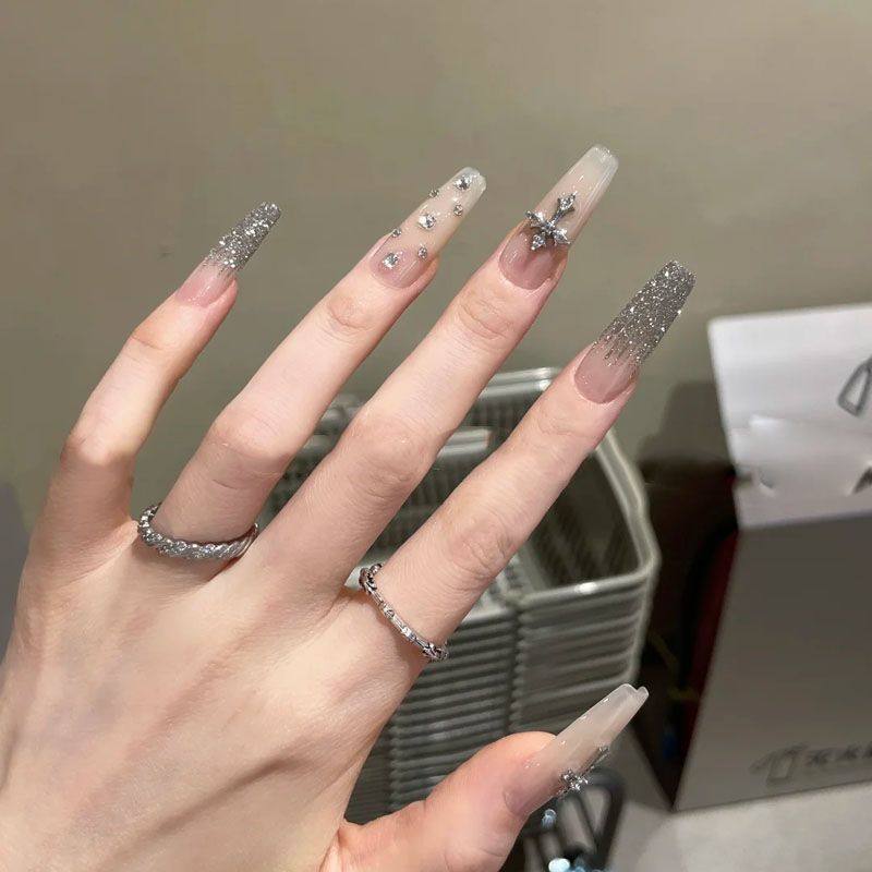 秋冬爆闪手工穿戴甲带钻十字架裸色高级显白ins甜酷辣妹学生美甲,淘宝优惠券,粉丝福利购,淘宝优惠卷