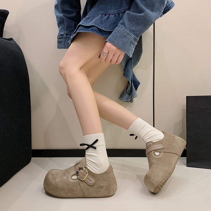 复古一脚蹬厚底勃肯鞋女春秋2026超火新款爆款棕色内增高平底单鞋,淘宝优惠券,粉丝福利购,淘宝优惠卷