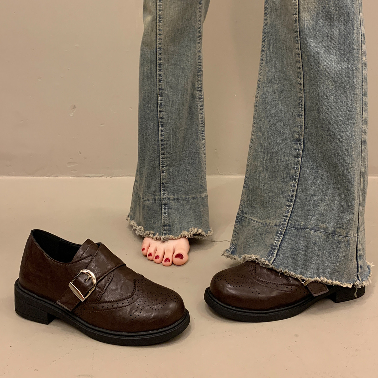 百搭英伦黑色厚底小皮鞋女平底单鞋2026超火新款春秋乐福玛丽珍鞋,淘宝优惠券,粉丝福利购,淘宝优惠卷