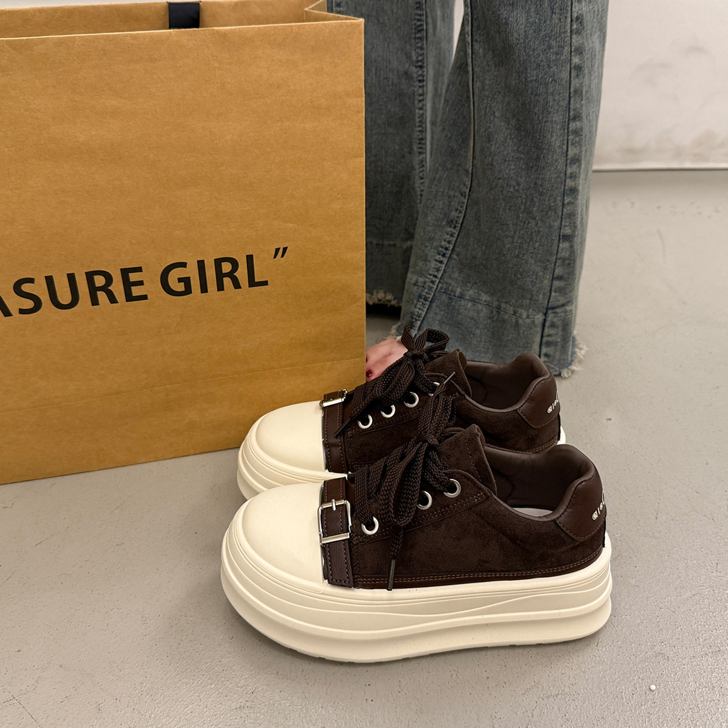 百搭小众厚底增高板鞋女秋冬季面包鞋2025超火新款运动休闲松糕鞋,淘宝优惠券,粉丝福利购,淘宝优惠卷