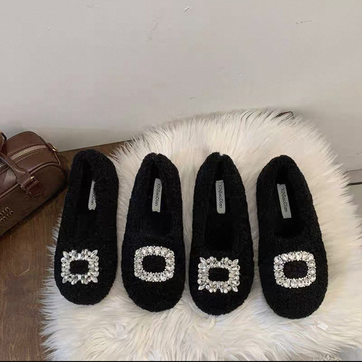 外穿2025秋冬季新款水钻方扣羊羔毛平底鞋女加绒保暖豆豆棉瓢鞋子,淘宝优惠券,粉丝福利购,淘宝优惠卷