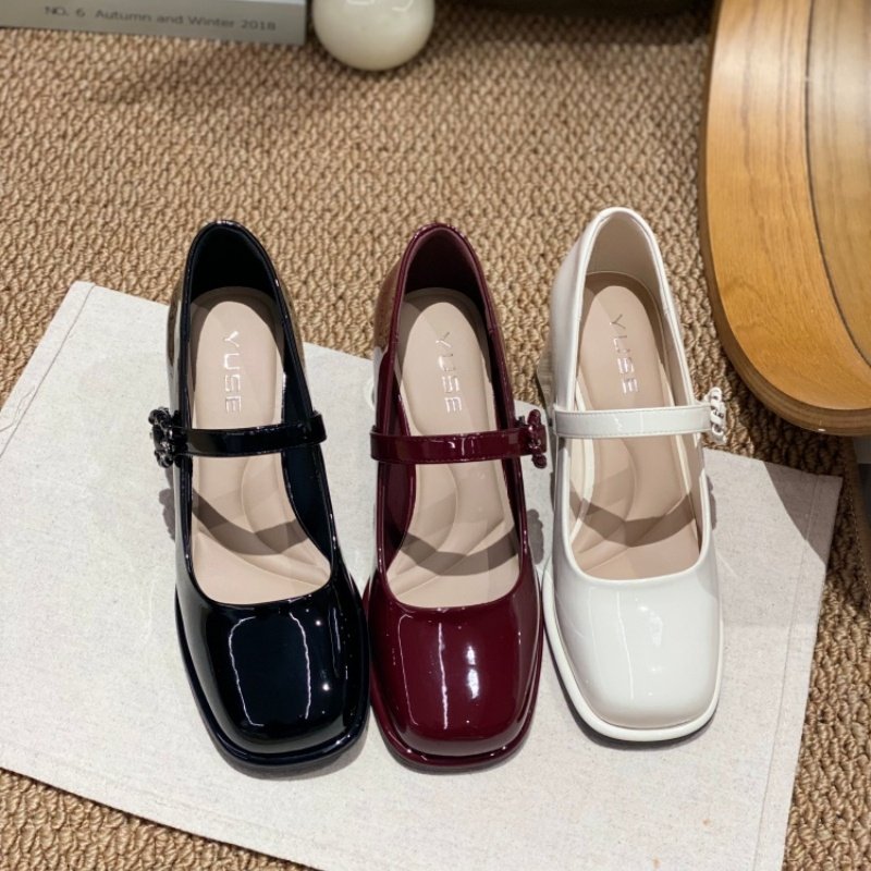 法式方头玛丽珍鞋女2026春季新款防滑深口一字带粗跟漆皮百搭单鞋,淘宝优惠券,粉丝福利购,淘宝优惠卷