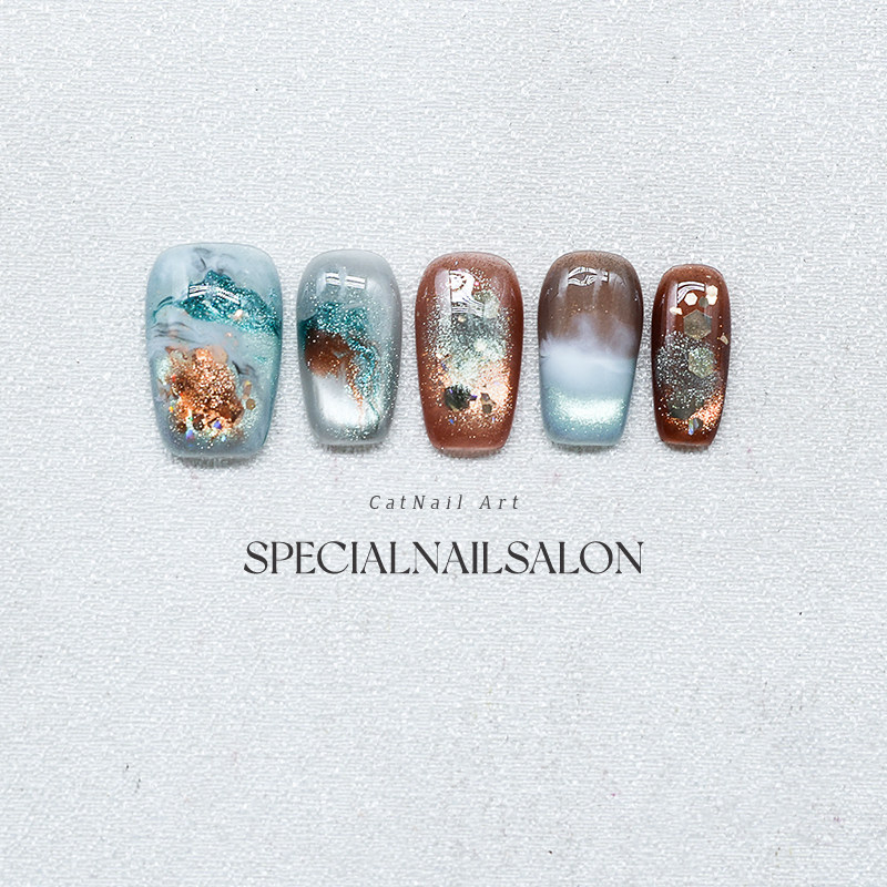 【碧海雾影】纯手工穿戴甲秋冬爆闪晕染爆闪个性短款显白美甲贴片,淘宝优惠券,粉丝福利购,淘宝优惠卷