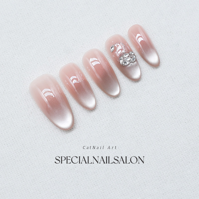 【天鹅婚纱曲】纯手工穿戴甲裸色纯欲风温柔显白美甲钻饰指甲贴片,淘宝优惠券,粉丝福利购,淘宝优惠卷