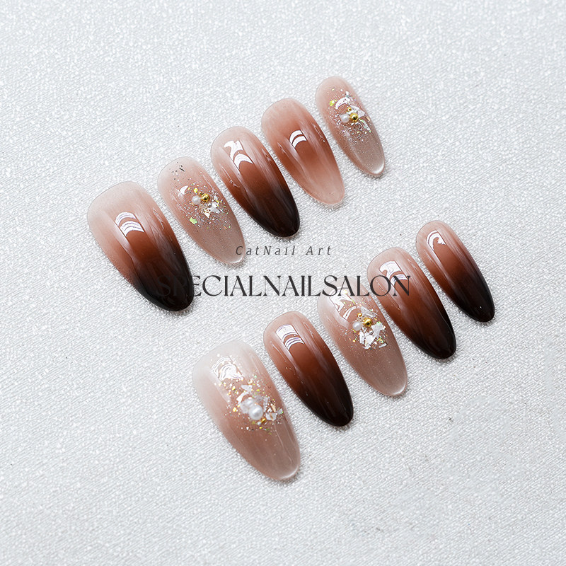 【琥珀流萤】纯手工穿戴美甲2025新款渐变晕染猫眼高级感指甲贴片,淘宝优惠券,粉丝福利购,淘宝优惠卷