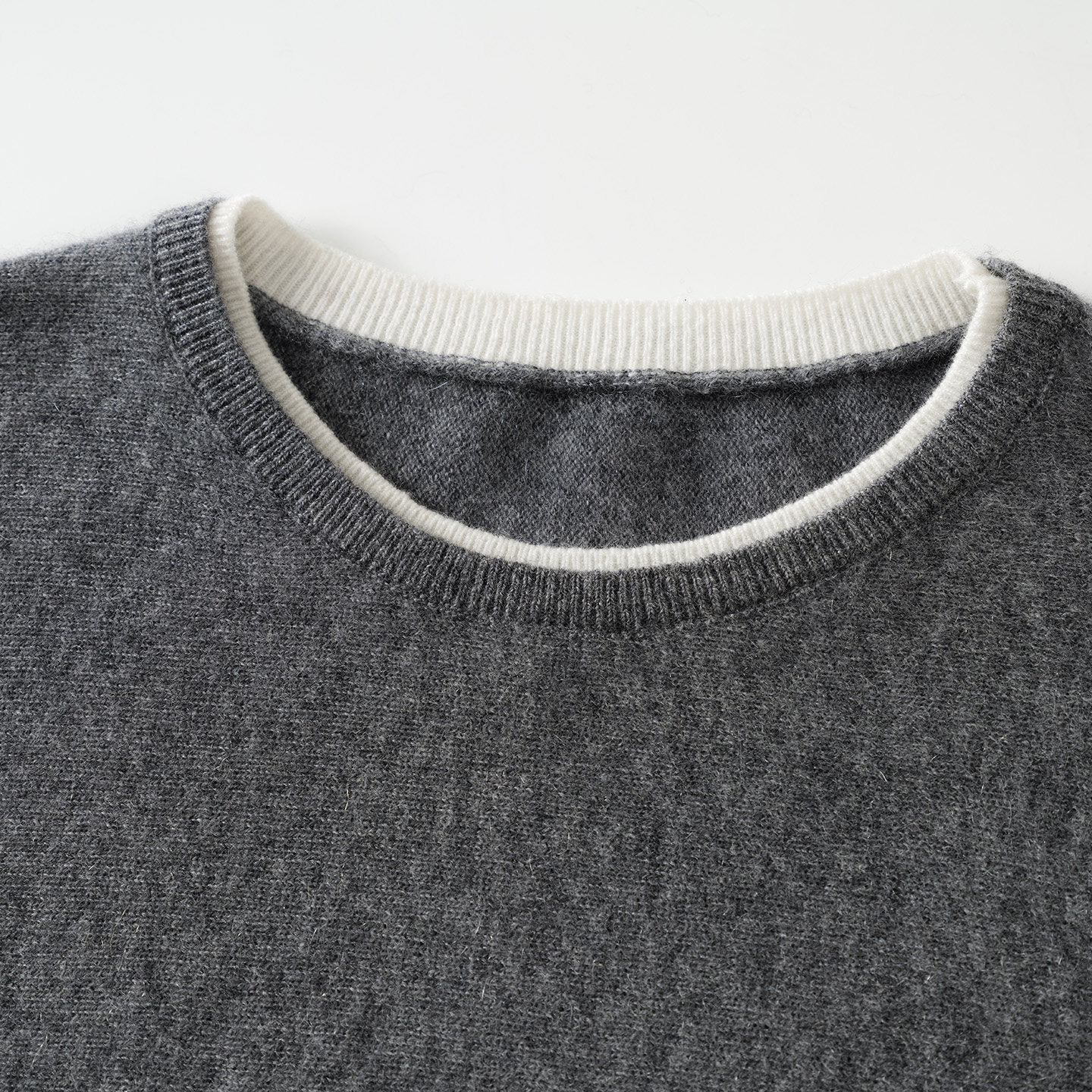 洋气保暖圆领拼色100%纯山羊绒衫女宽松套头针织衫简约毛衣打底衫,淘宝优惠券,粉丝福利购,淘宝优惠卷