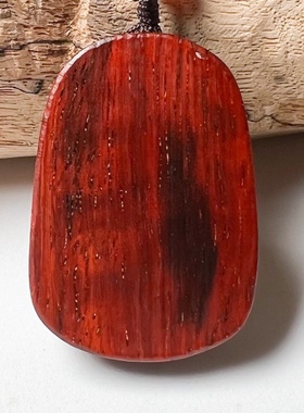 红木寅午戌挂件印度小叶紫檀十二生肖三合贵人虎马狗吊坠男女订制