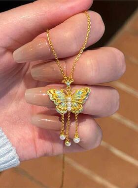 有谷镂空蝴蝶珍珠流苏项