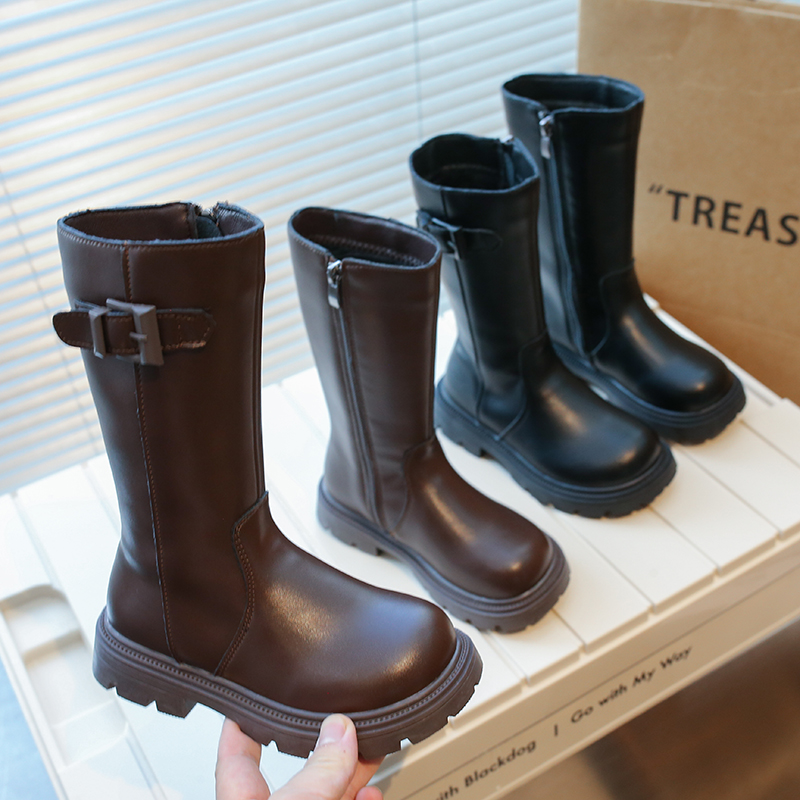 女童皮靴2025秋季新款女孩洋气时尚靴子简约纯色直筒靴百搭软底靴