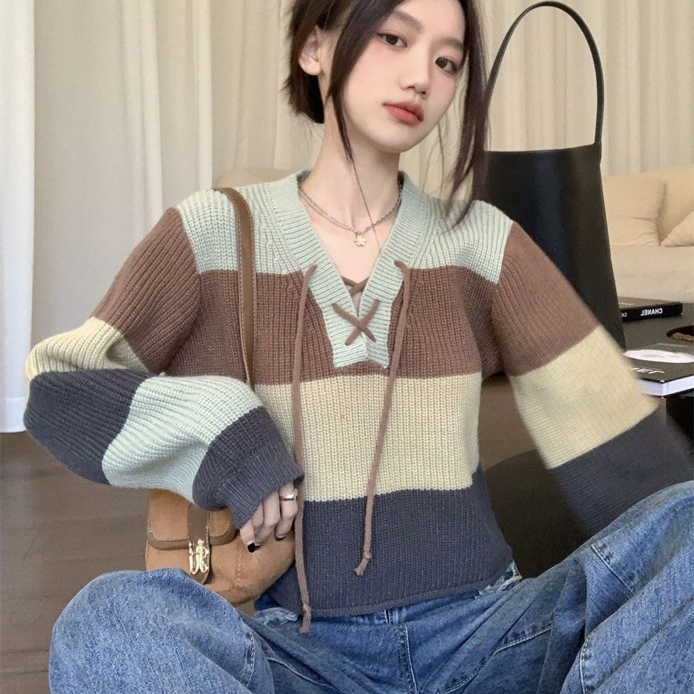 条纹撞色系带针织毛衣女春秋新款设计感翻领复古辣妹长袖上衣,淘宝优惠券,粉丝福利购,淘宝优惠卷