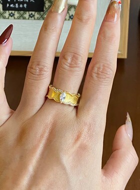中古宫廷风拉丝质感马眼锆石戒指女新款波浪花边碎钻点缀宽版开口