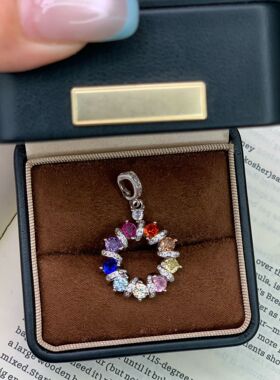 白金电镀强保色莫比花园多巴胺彩钻甜甜圈吊坠轻奢精致夏日锁骨链