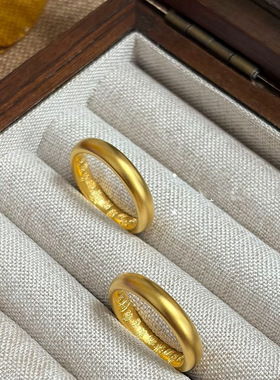 真金真空厚镀强保色古法泥鳅背内百福素圈戒指男女款情侣戒指