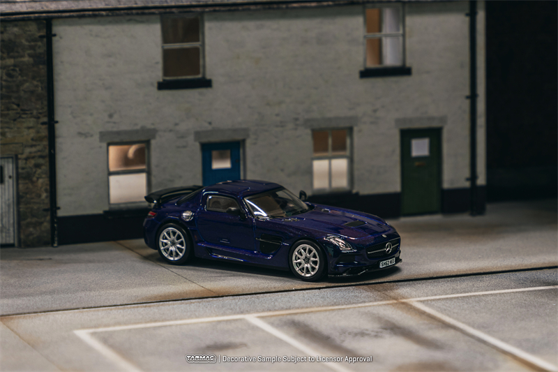 Tarmac Works 1:64 奔馳 Mercedes-Benz SLS AMG Coupé Black - 图1