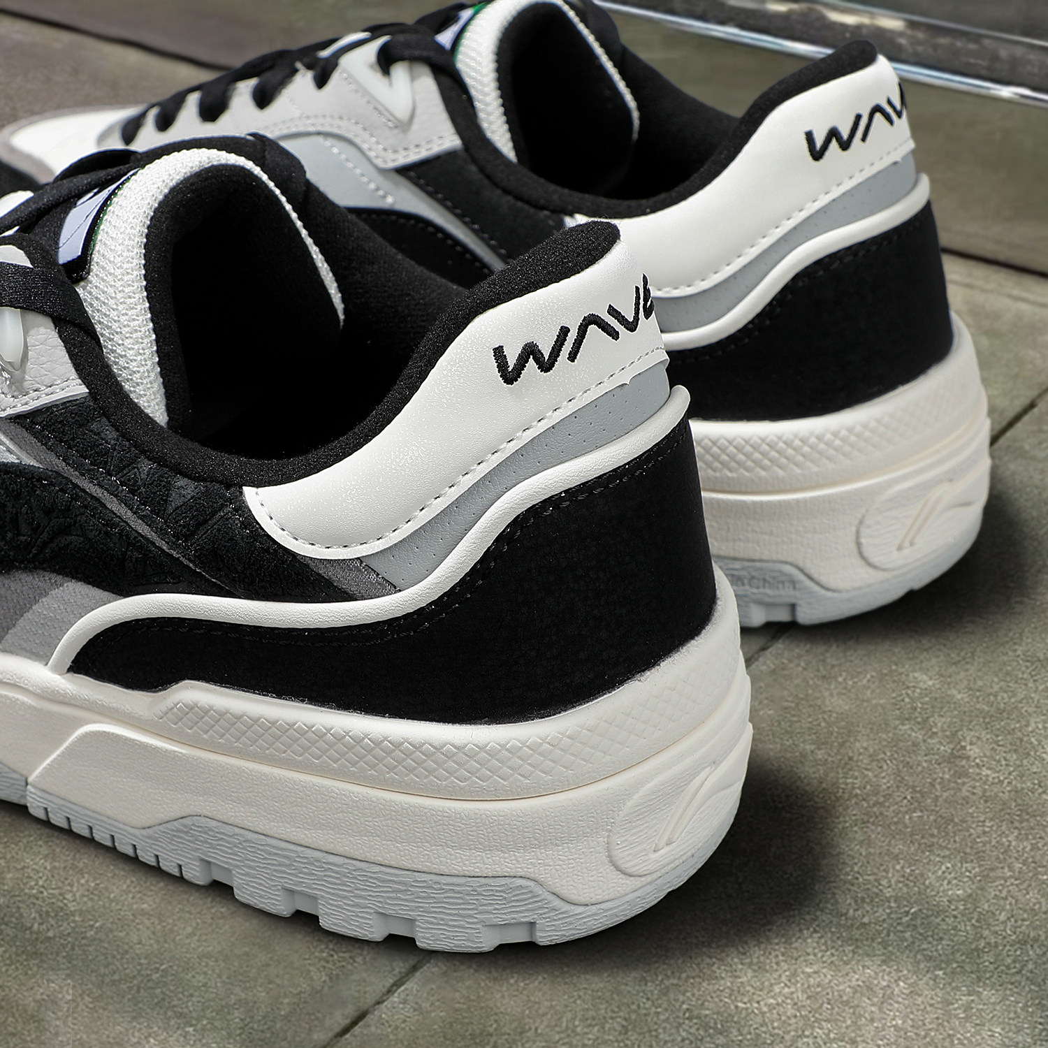 李宁板鞋男鞋2025冬季新款男惟吾lite软弹潮流鞋子平底低帮休闲鞋,淘宝优惠券,粉丝福利购,淘宝优惠卷