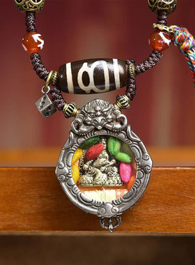 藏传回流嘎乌盒黄财神吊坠毛衣链可调节财神天珠配饰编织绳项链