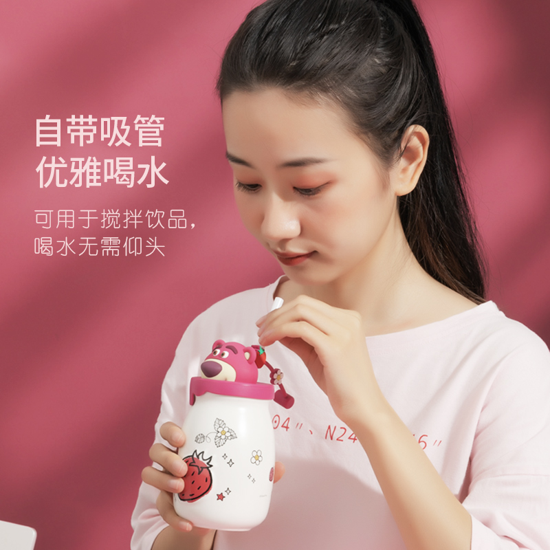 MINISO名创优品水杯草莓熊联名有盖陶瓷杯吸管杯可爱牛奶杯女杯子 - 图2