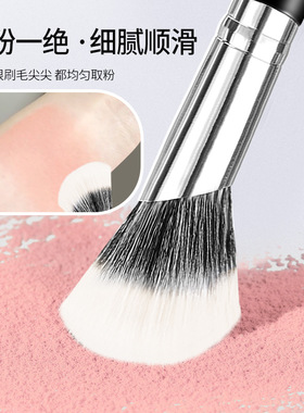 GECOMO坡形云感腮红刷斜面贴合脸颊均匀上色修容高光多功能化妆刷