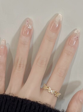 落雪梨花手工穿戴甲冰透裸色小花