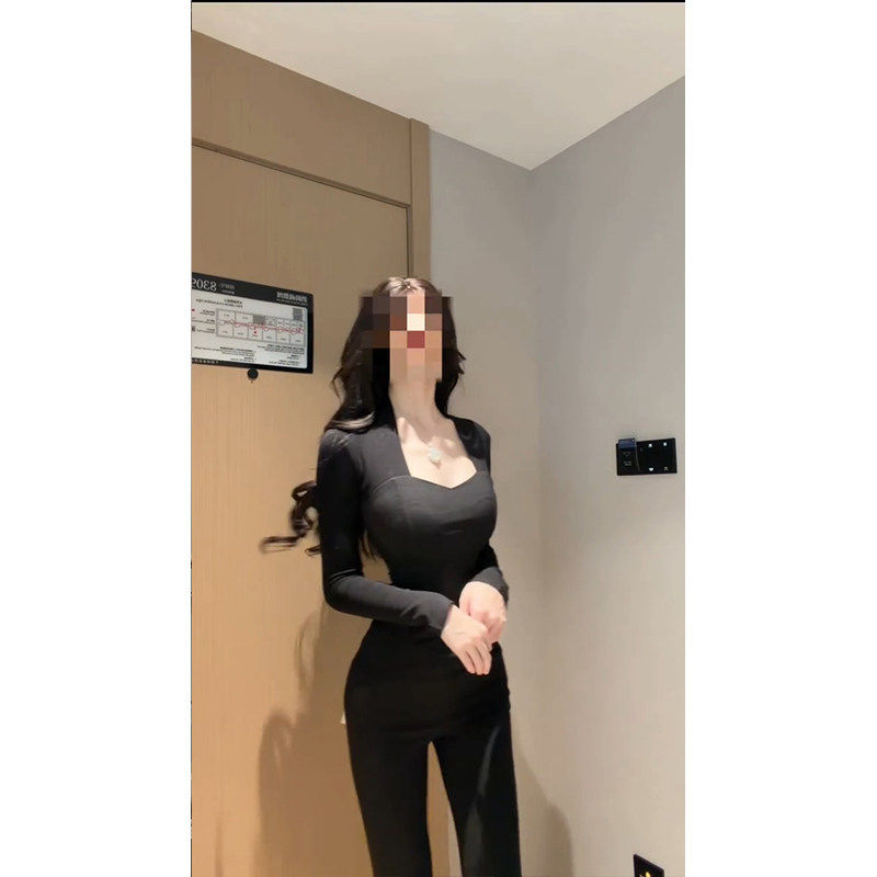 正肩方领纯棉长袖T恤女春秋内搭短款打底衫辣妹修身显瘦纯欲上衣,淘宝优惠券,粉丝福利购,淘宝优惠卷