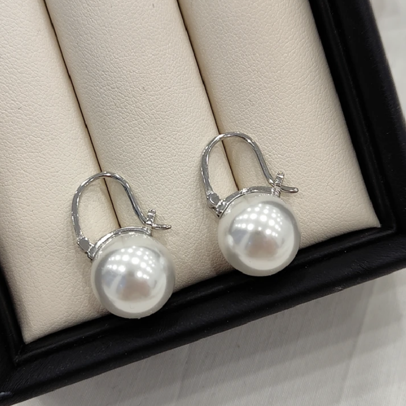 韩国【设计师】S925银针冷白光14mm白金色茶壶简约优雅耳扣素款,淘宝优惠券,粉丝福利购,淘宝优惠卷