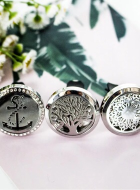 流行车载香薰 钛钢镂空拱面镶钻 车用空调出风口精油香水夹