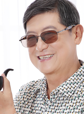 晰雅水晶中老年墨镜护眼石头镜男