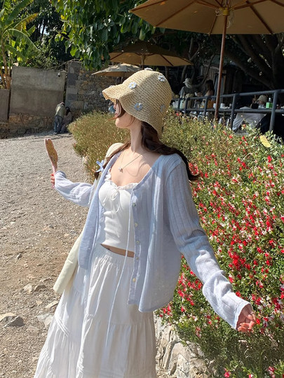 蓝色开衫女薄款2025新款夏季外搭配吊带防晒罩衫冰丝针织外套上衣