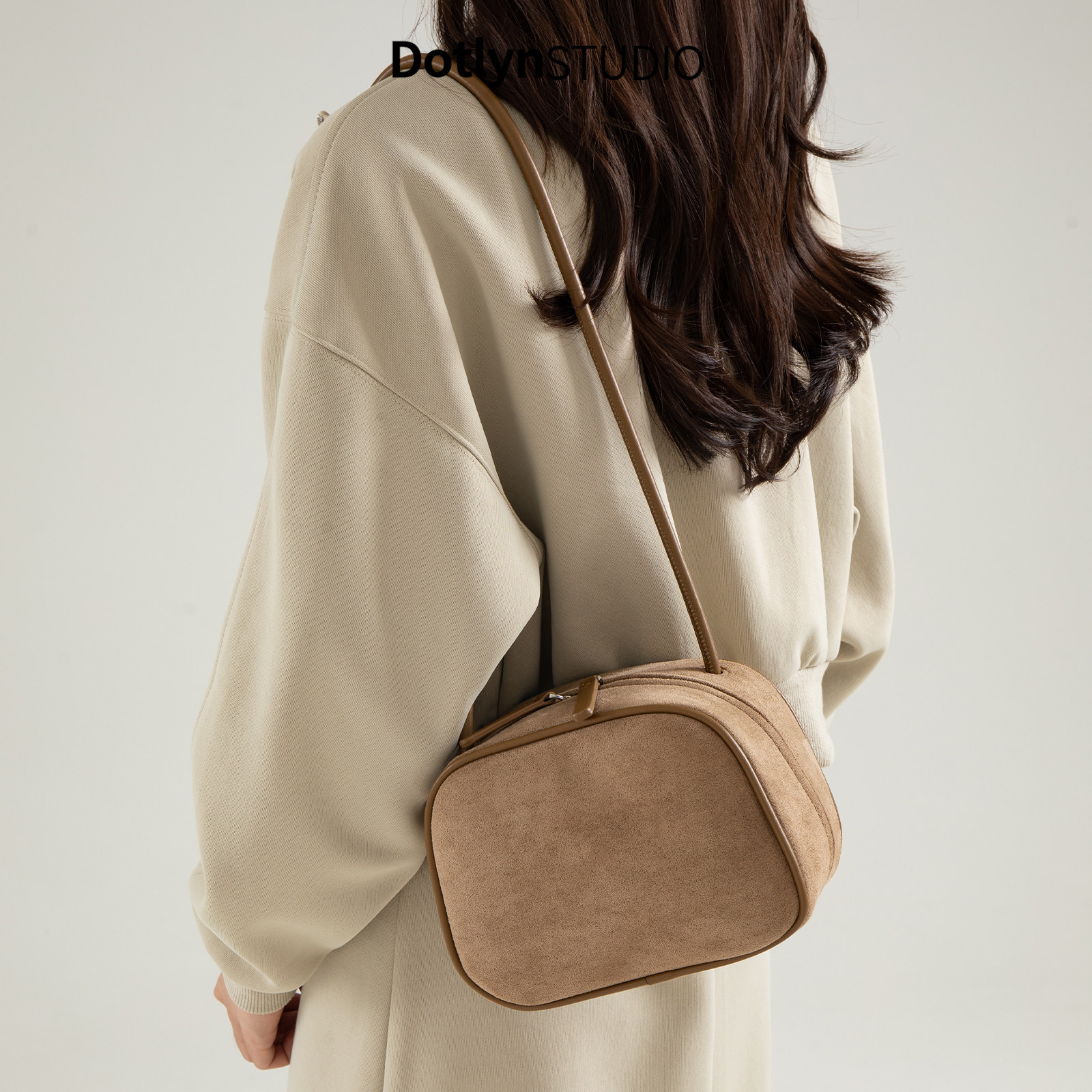 Dotlyn复古美拉德麂皮绒面小方包秋冬款ins纯色简约手提单肩包女,淘宝优惠券,粉丝福利购,淘宝优惠卷