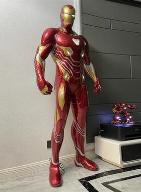 漫威钢铁侠比全身大型玻璃钢雕塑商场电影院客厅装饰落地大摆件