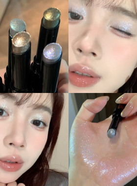 酵色钻石眼影棒成膜不易掉色！