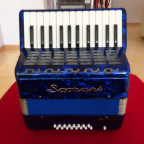 Sobrari Italian accordion 25 keys 16 bass