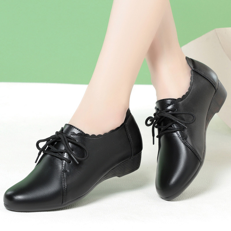 2025年新款真皮坡跟平底妈妈鞋春秋女鞋中老年单鞋软底工作皮鞋女,淘宝优惠券,粉丝福利购,淘宝优惠卷