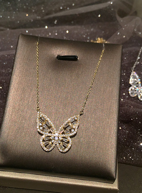 镂空蝴蝶项链女微镶锆石超仙大气ins潮网红立体蝴蝶锁骨链项链