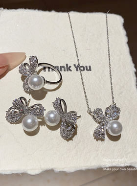 蝴蝶结珍珠花朵耳环2025新款