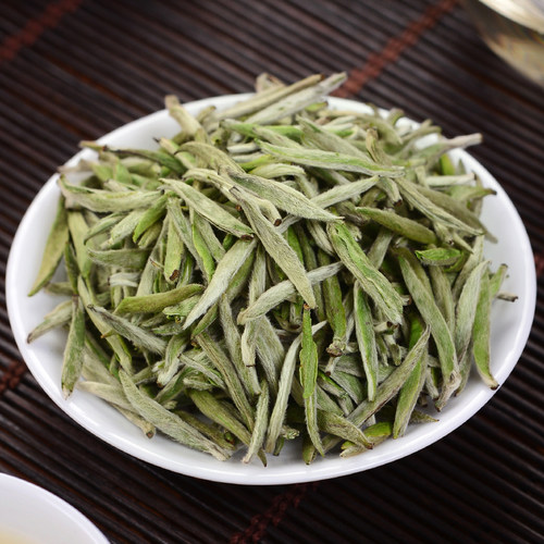 福鼎高山白茶2024新茶白毫银针特级茶叶头采银针芽实木礼盒装300g - 图2