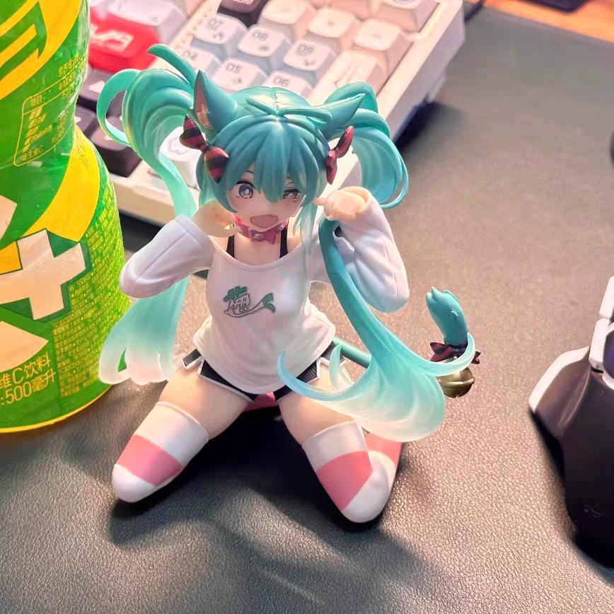 可爱初音未来汽车摆件中控台猫耳短袖睡衣希露菲车载车尾外装饰品