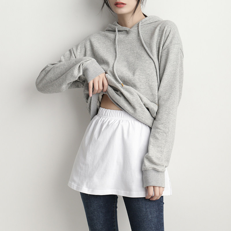 搭配里面的打底神器外穿打底裙卫衣 墨橱半身裙