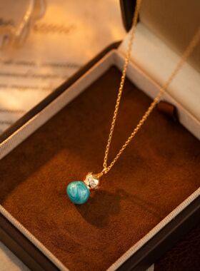 新款项链女小众高级气质吊坠港风复古不规则滴油几何轻奢百搭耳饰