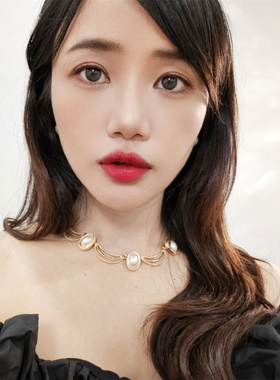 复古气质仿珍珠耳钉项链配礼服