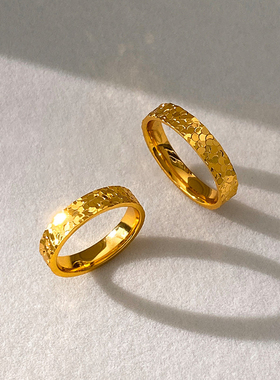 金店同款碎冰冰戒指锤纹素圈