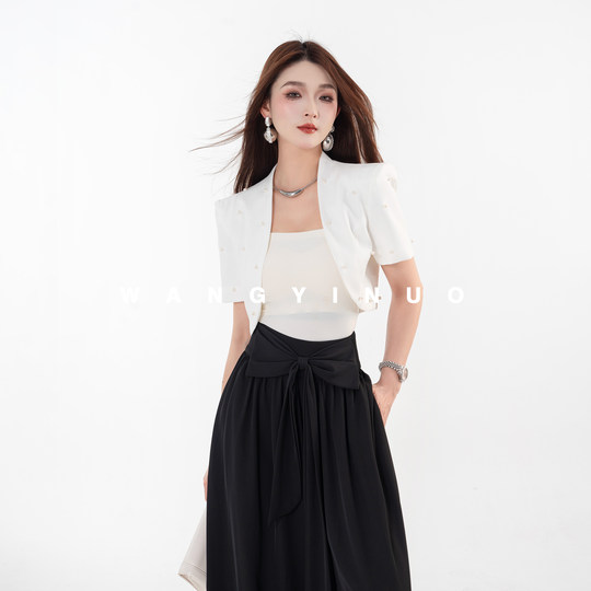 
MD Iino 2025 new summer fashion waist-closing designer suit short-sleeved jacket