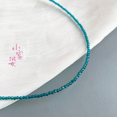 奥地利水晶克莱因帕拉伊巴碧玺蓝色尖晶锁骨链女穿搭通勤极细简约